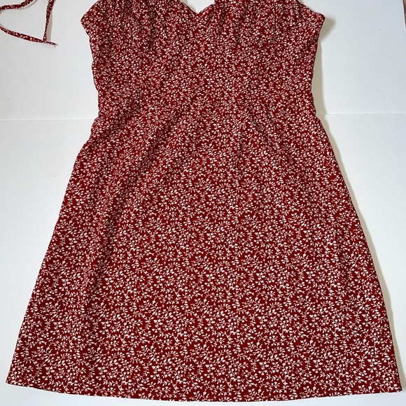 Shein Summer Dress with Tie up straps - Red with White Flowers - Picture 8 of 8